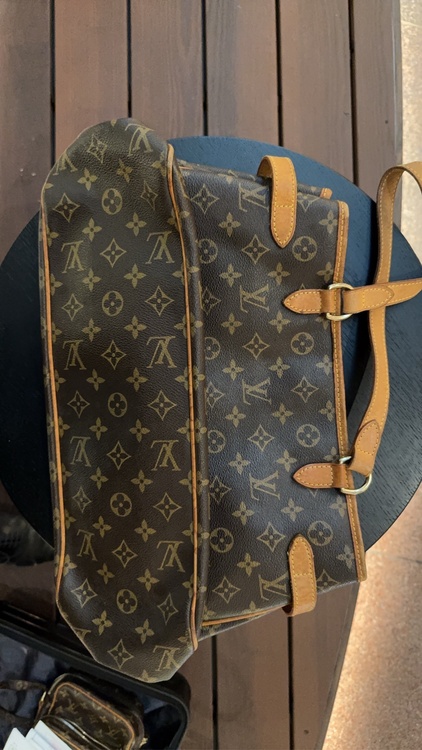 ルイヴィトン モノグラム （ブランドバッグ）の商品画像 - 査定依頼日：2026年4月13日 - 最高査定価格：90,000円