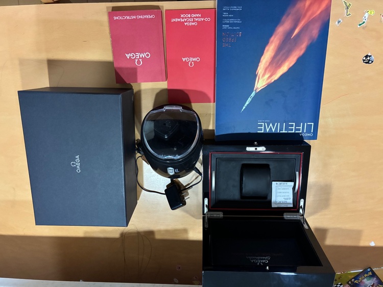 オメガ スピードマスター （高級時計）の商品画像 - 査定依頼日：2025年11月21日 - 最高査定価格：1,250,000円