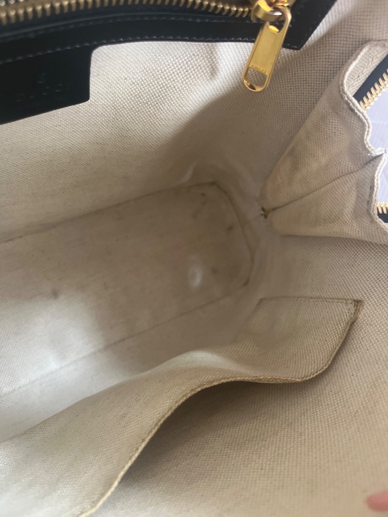 グッチ  （ブランドバッグ）の商品画像 - 査定依頼日：2025年9月30日 - 最高査定価格：75,000円