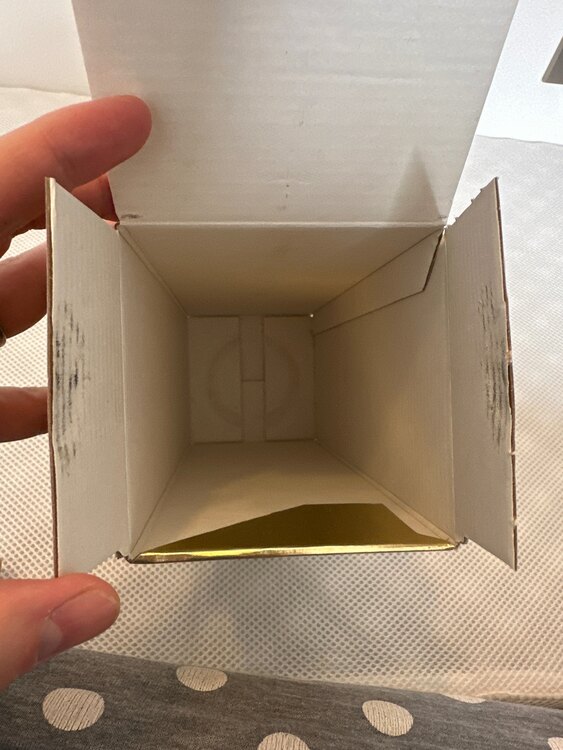 ブランデー ヘネシー （お酒）の商品画像 - 査定依頼日：2025年5月23日 - 最高査定価格：6,500円