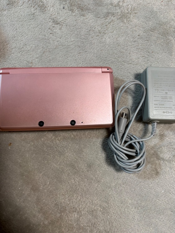 3DS（ゲーム機本体・ゲームソフト）の商品画像 - 査定依頼日：2026年9月18日 - 最高査定価格：4,500円