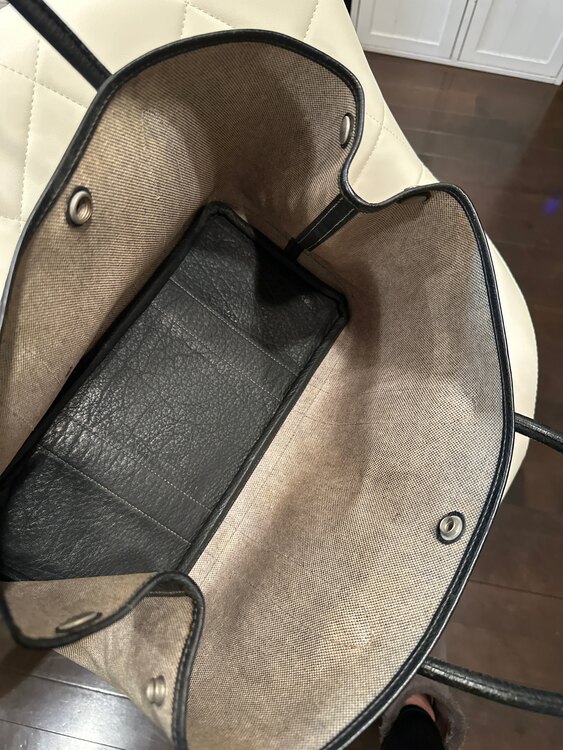 ガーデンパーティーPM（ブランドバッグ）の商品画像 - 査定依頼日：2025年4月15日 - 最高査定価格：70,000円