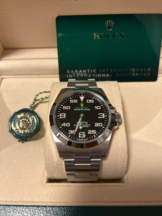 ロレックス エアキング 12690（高級時計）の商品画像 - 査定依頼日：2025年5月20日 - 最高査定価格：1,180,000円