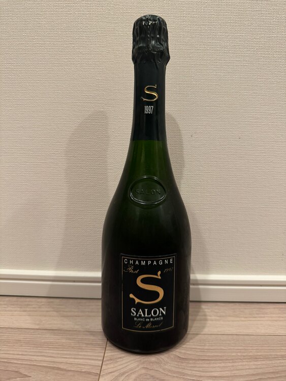 1997年（お酒）の商品画像 - 査定依頼日：2025年3月6日 - 最高査定価格：125,000円