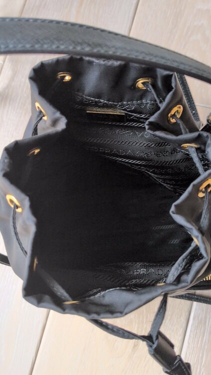プラダ  （ブランドバッグ）の商品画像 - 査定依頼日：2026年2月16日 - 最高査定価格：121,000円