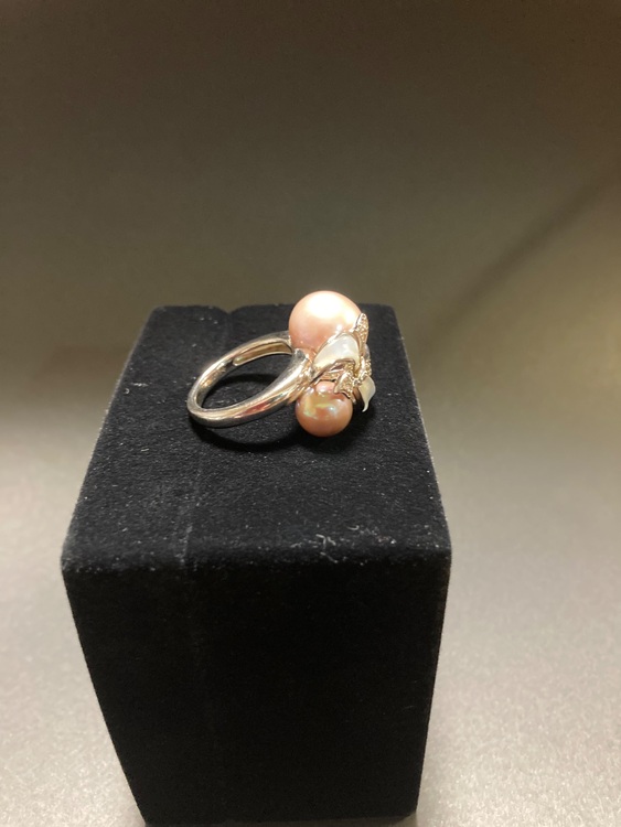 SV950pc 淡水パールデザインリング（宝石）の商品画像 - 査定依頼日：2025年11月30日 - 最高査定価格：5,000円