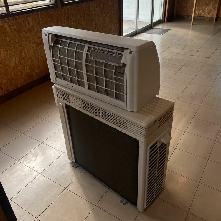 Panasonic ルームエアコン CS-LX902D2-ｗ 2021年製（家電）の商品画像 - 査定依頼日：2025年10月28日 - 最高査定価格：52,000円