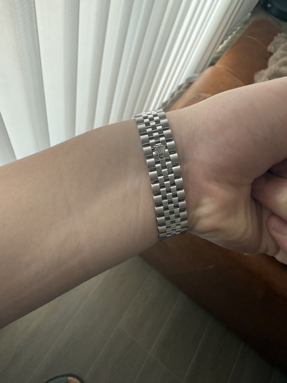 ロレックス デイトジャスト 27827（高級時計）の商品画像 - 査定依頼日：2026年1月25日 - 最高査定価格：2,000,000円