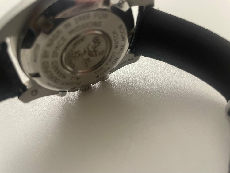 オメガ スピードマスター 3103242500100（高級時計）の商品画像 - 査定依頼日：2026年5月8日 - 最高査定価格：730,000円