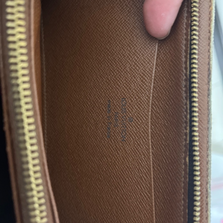 ルイヴィトン モノグラム （ブランドバッグ）の商品画像 - 査定依頼日：2025年12月21日 - 最高査定価格：20,000円