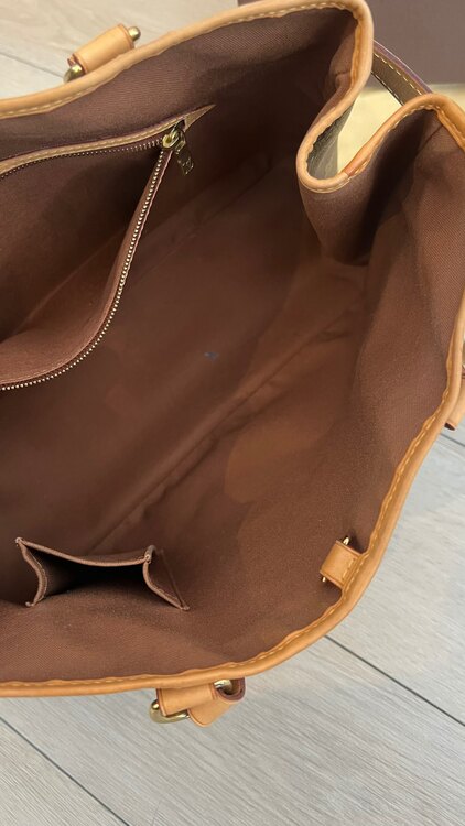 ルイ・ヴィトン バティニョール オリゾンタル（ブランドバッグ）の商品画像 - 査定依頼日：2025年2月21日 - 最高査定価格：80,000円