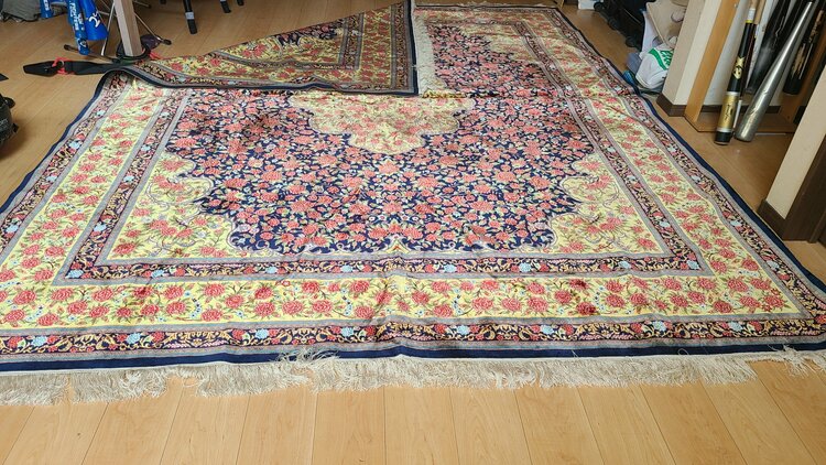 中国 緞通（美術品・骨董品）の商品画像 - 査定依頼日：2026年3月30日 - 最高査定価格：2,000円