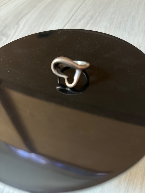 ティファニーオープンリング（金・貴金属）の商品画像 - 査定依頼日：2025年9月14日 - 最高査定価格：10,000円