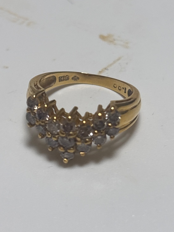 18金メレダイヤリング（宝石）の商品画像 - 査定依頼日：2026年4月16日 - 最高査定価格：200,000円