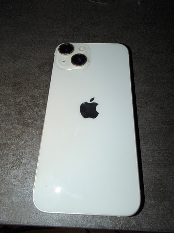 iPhone14（スマホ）の商品画像 - 査定依頼日：2026年1月15日 - 最高査定価格：49,000円