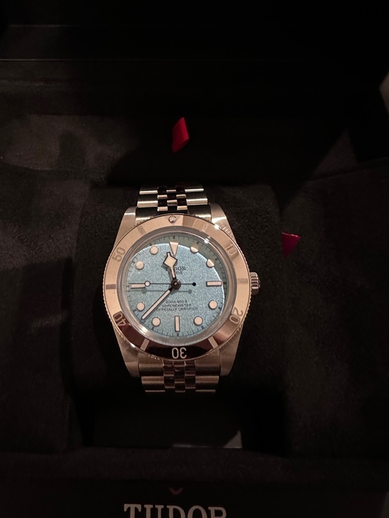 チューダー ブラックベイ ラグーンふ（高級時計）の商品画像 - 査定依頼日：2026年1月6日 - 最高査定価格：700,000円