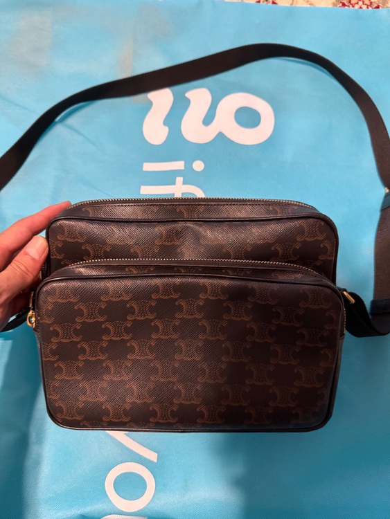 セリーヌ  （ブランドバッグ）の商品画像 - 査定依頼日：2025年9月17日 - 最高査定価格：100,000円