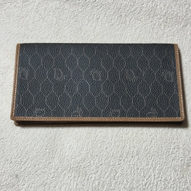 ディオール  （ブランドバッグ）の商品画像 - 査定依頼日：2026年2月18日 - 最高査定価格：10,000円