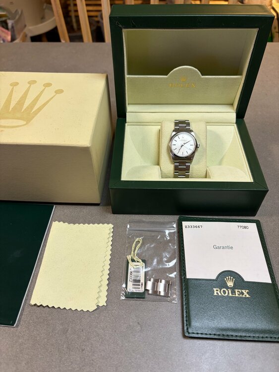 ロレックス オイスターパーペチュアル（高級時計）の商品画像 - 査定依頼日：2026年3月18日 - 最高査定価格：640,000円