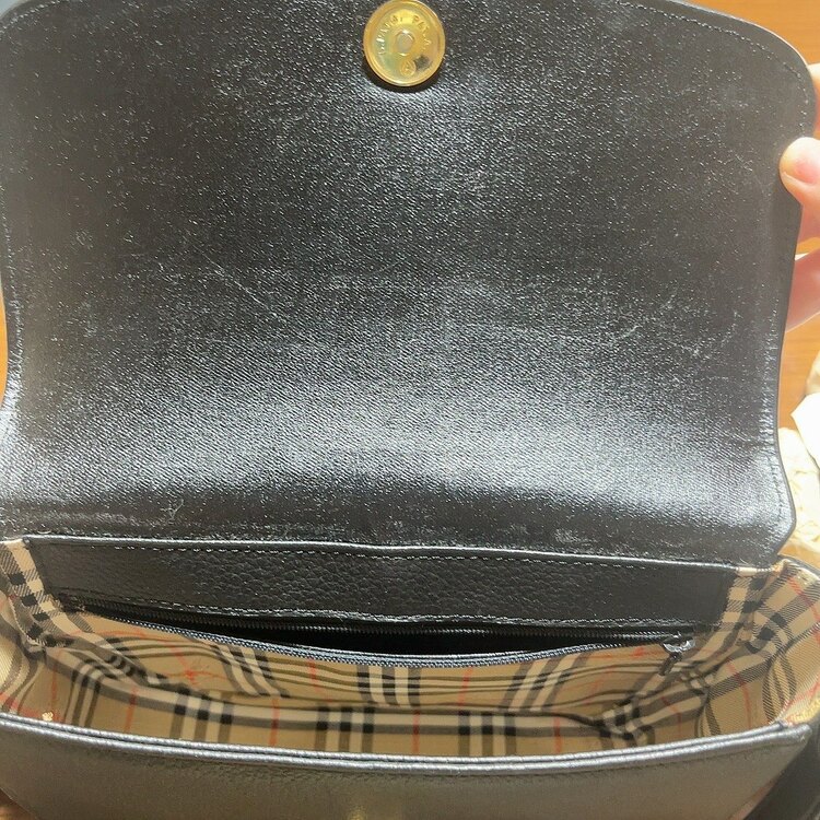 その他 バーバリー （ブランドバッグ）の商品画像 - 査定依頼日：2025年4月10日 - 最高査定価格：5,000円