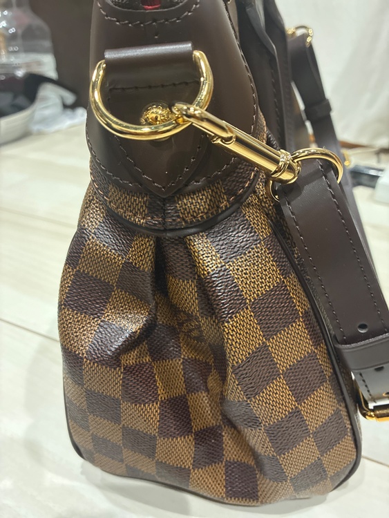 ハンドバッグ（ブランドバッグ）の商品画像 - 査定依頼日：2026年3月28日 - 最高査定価格：100,000円