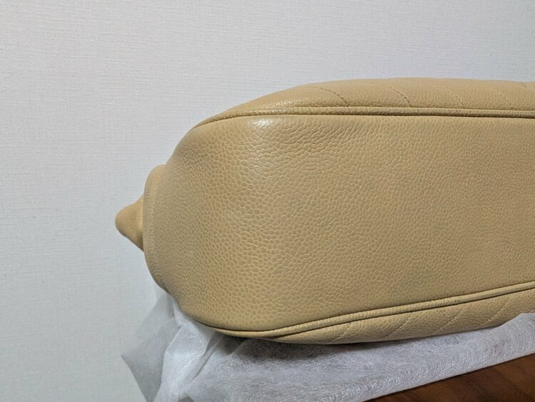 シェブロン Vステッチ （ブランドバッグ）の商品画像 - 査定依頼日：2026年6月1日 - 最高査定価格：130,000円
