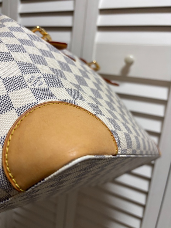 アズール　ハムステッドMM（ブランドバッグ）の商品画像 - 査定依頼日：2026年3月6日 - 最高査定価格：52,000円