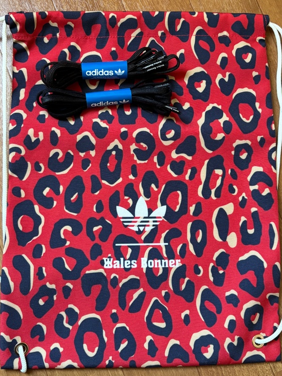 adidas karintha Wales Bonner（古着・ファッション）の商品画像 - 査定依頼日：2026年2月27日 - 最高査定価格：100,000円