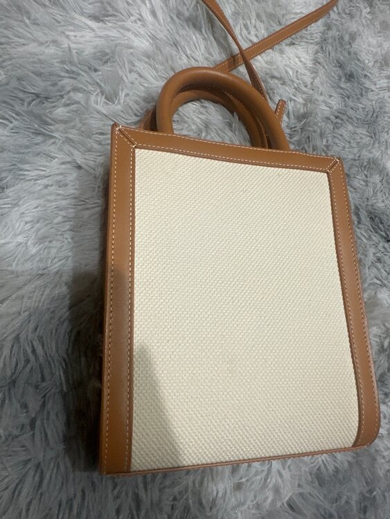 セリーヌ  （ブランドバッグ）の商品画像 - 査定依頼日：2025年4月21日 - 最高査定価格：80,000円