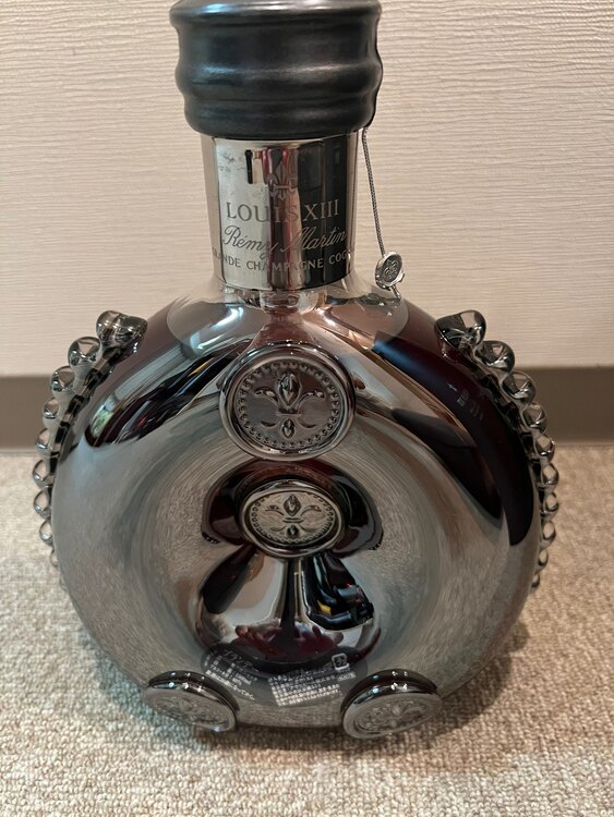 ブランデー レミーマルタン （お酒）の商品画像 - 査定依頼日：2025年6月1日 - 最高査定価格：4,000,000円