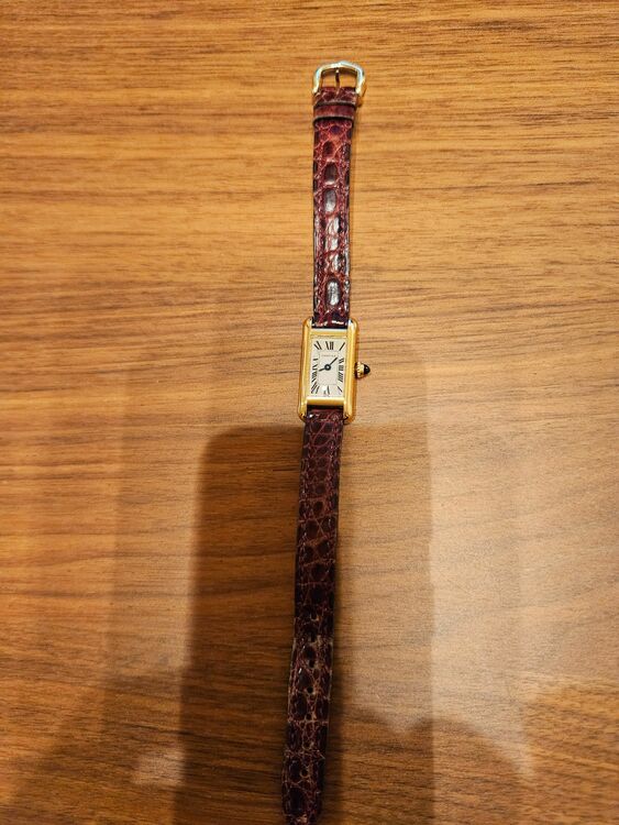 カルティエ タンク （高級時計）の商品画像 - 査定依頼日：2025年8月29日 - 最高査定価格：700,000円