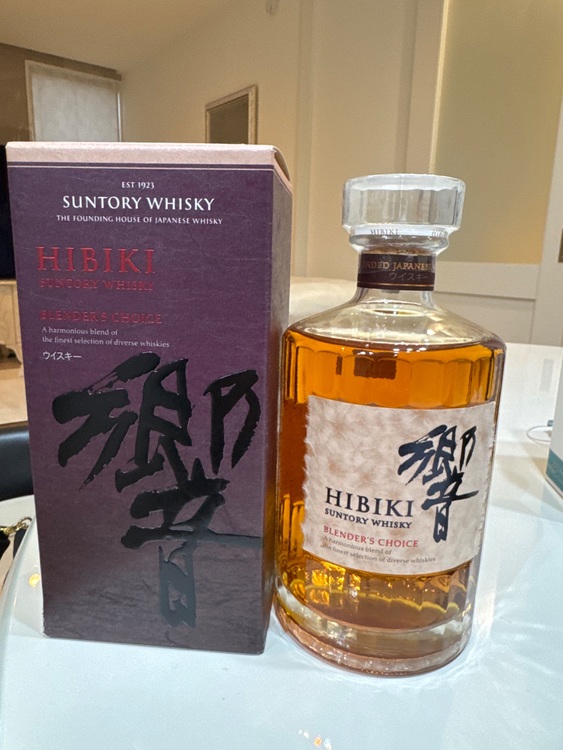 響 ブレンダーチョイス（お酒）の商品画像 - 査定依頼日：2025年10月31日 - 最高査定価格：21,800円