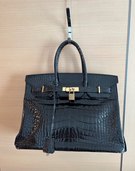 エルメス　バーキン　クロコダイル（ブランドバッグ）の商品画像 - 査定依頼日：2023年5月15日 - 最高査定価格：3,000,000円