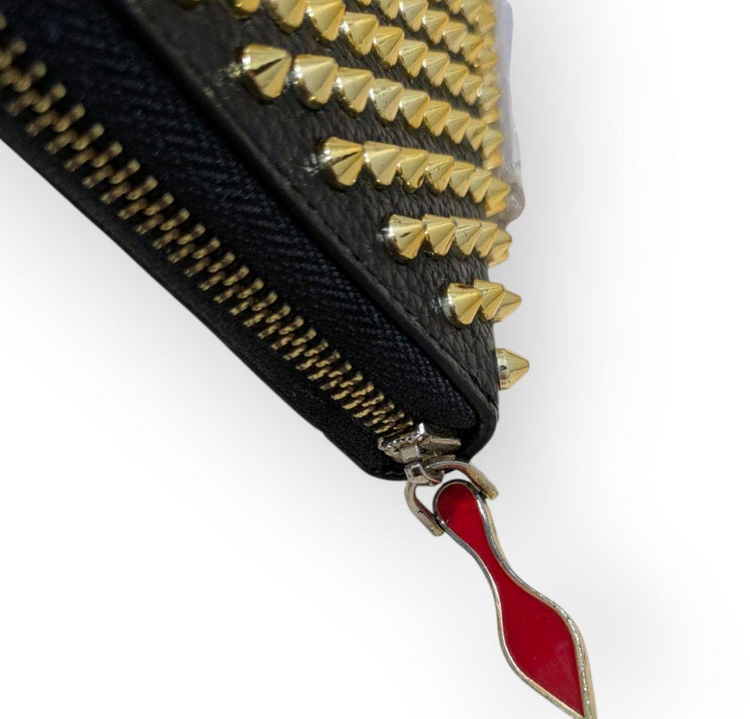 クリスチャンルブタン パネトーネ（ブランド財布・小物）の商品画像 - 査定依頼日：2025年5月25日 - 最高査定価格：12,000円