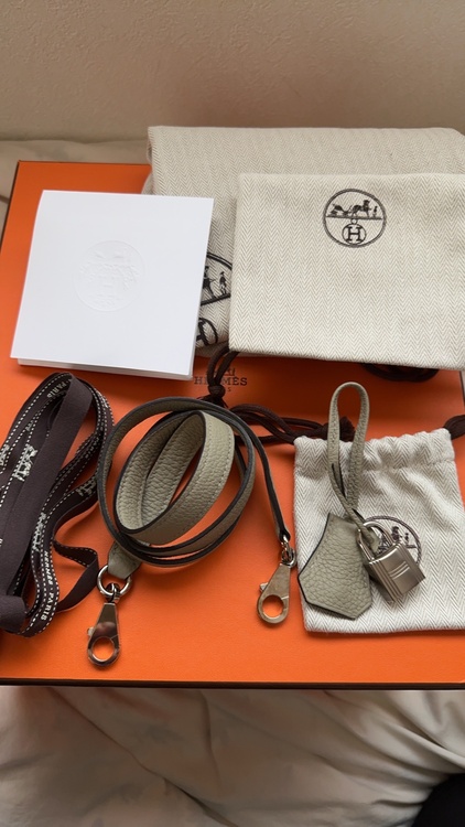 エルメス ケリー （ブランドバッグ）の商品画像 - 査定依頼日：2026年3月8日 - 最高査定価格：2,800,000円