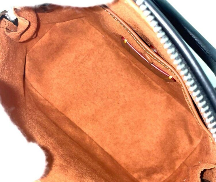 その他 コーチ （ブランドバッグ）の商品画像 - 査定依頼日：2024年12月27日 - 最高査定価格：3,500円