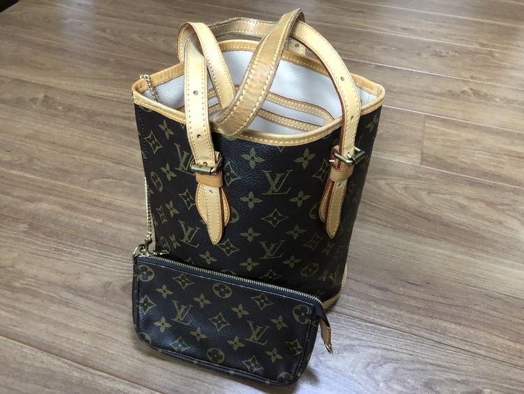 バケット（ブランドバッグ）の商品画像 - 査定依頼日：2022年4月18日 - 最高査定価格：65,000円