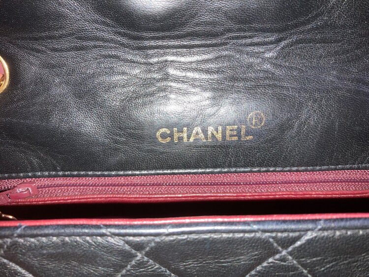 シャネル マトラッセ ダイアナフラップ（ブランドバッグ）の商品画像 - 査定依頼日：2024年12月30日 - 最高査定価格：220,000円