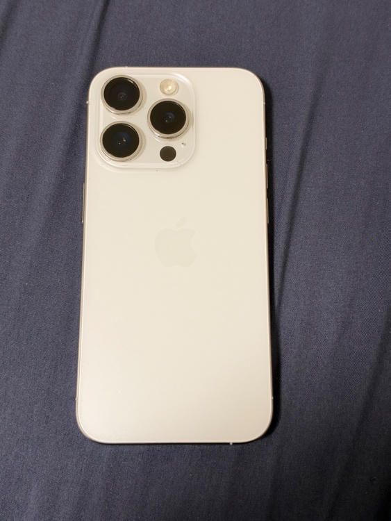 iPhone（スマホ）の商品画像 - 査定依頼日：2026年10月2日 - 最高査定価格：86,000円