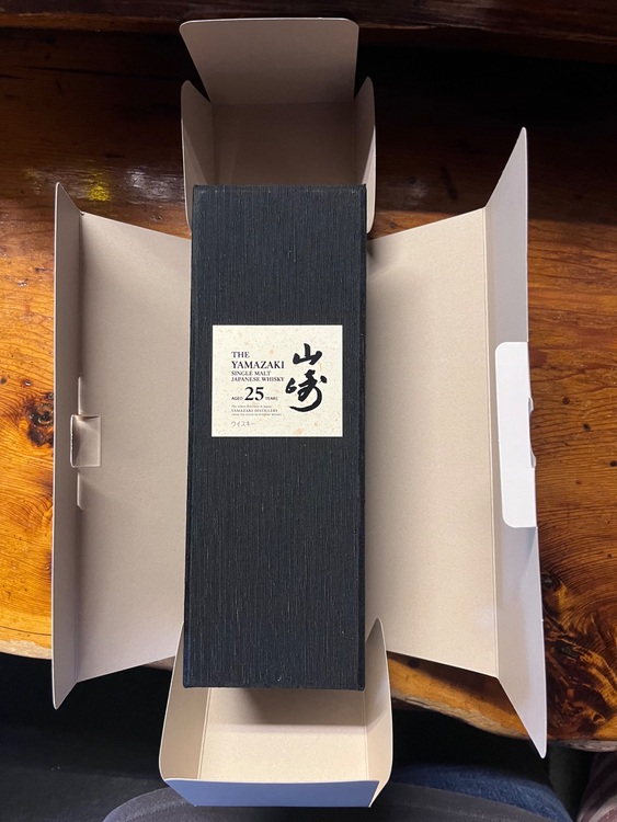 山崎25年（お酒）の商品画像 - 査定依頼日：2025年10月20日 - 最高査定価格：860,000円