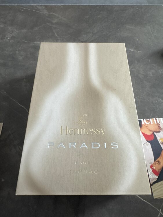 ブランデー ヘネシー （お酒）の商品画像 - 査定依頼日：2025年4月14日 - 最高査定価格：47,000円