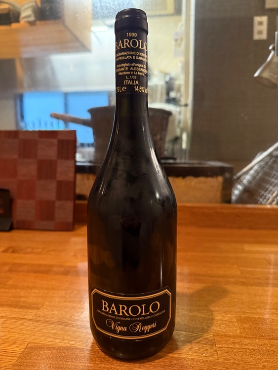 バローロ（お酒）の商品画像 - 査定依頼日：2025年8月20日 - 最高査定価格：500円