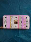 MCM財布（ブランド財布・小物）の商品画像 - 査定依頼日：2023年1月18日 - 最高査定価格：5,000円