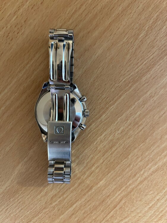 オメガ スピードマスター 3150-5（高級時計）の商品画像 - 査定依頼日：2024年11月16日 - 最高査定価格：310,000円