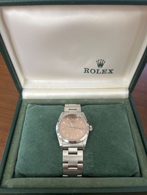 ロレックス パーペチュアル （高級時計）の商品画像 - 査定依頼日：2026年3月2日 - 最高査定価格：700,000円