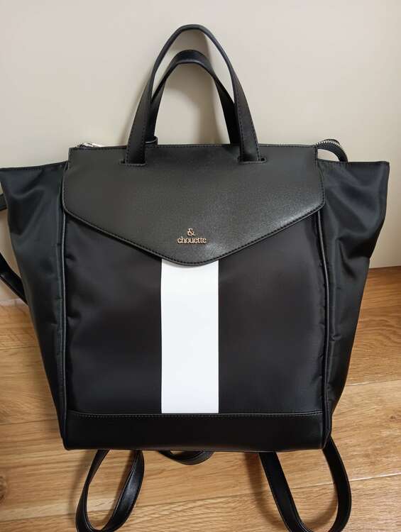 ＆シュエット（ブランドバッグ）の商品画像 - 査定依頼日：2025年1月20日 - 最高査定価格：500円