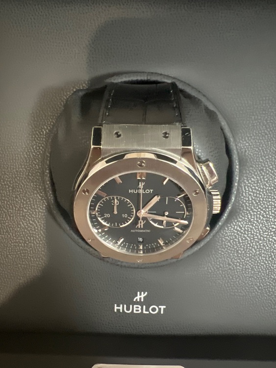 ウブロ クラシックフュージョン （高級時計）の商品画像 - 査定依頼日：2025年9月18日 - 最高査定価格：750,000円