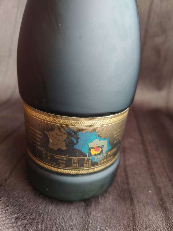 REMY MARTIN NAPOLEON（お酒）の商品画像 - 査定依頼日：2025年5月22日 - 最高査定価格：3,500円