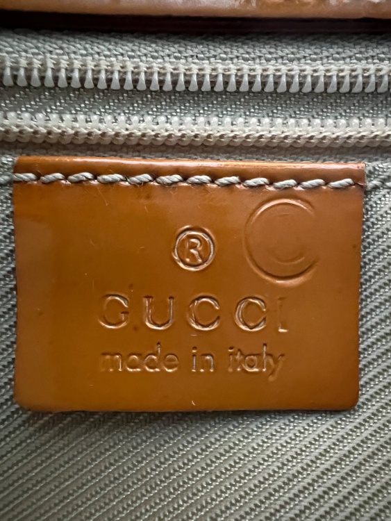 グッチ  （ブランドバッグ）の商品画像 - 査定依頼日：2026年4月15日 - 最高査定価格：22,000円