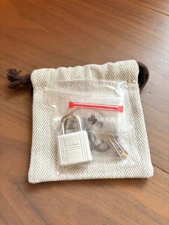 ピコタンロック mm（ブランドバッグ）の商品画像 - 査定依頼日：2025年4月19日 - 最高査定価格：570,000円